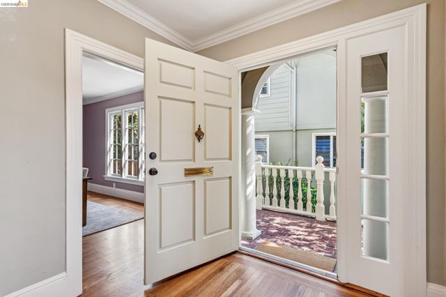 1643 Walnut St, Berkeley, CA 94709