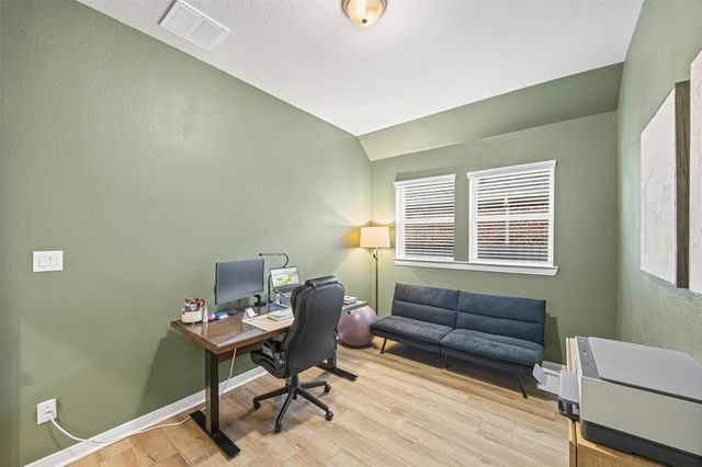 10306 Hay Meadow Drive, Iowa Colony, TX 77583