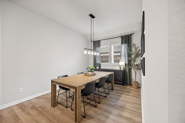 10306 Hay Meadow Drive, Iowa Colony, TX 77583