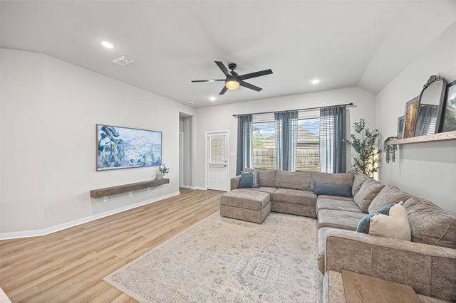 10306 Hay Meadow Drive, Iowa Colony, TX 77583