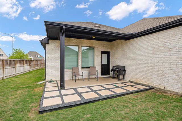 10306 Hay Meadow Drive, Iowa Colony, TX 77583