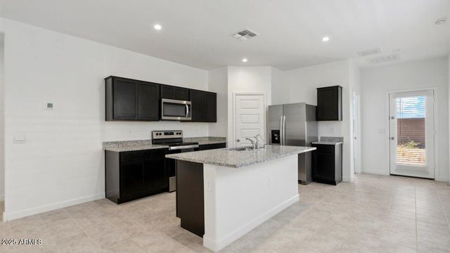 2023 W Sylvan Avenue, Apache Junction, AZ 85120