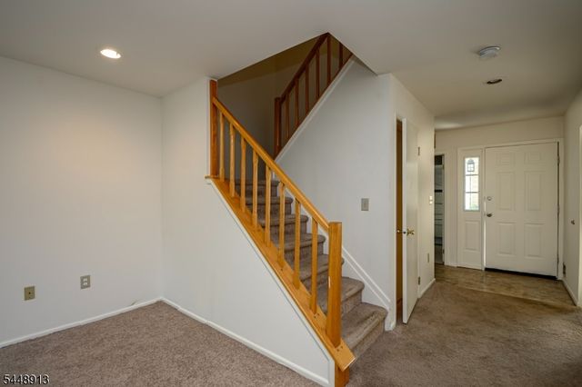 312 Araneo Dr, West Orange Twp., NJ 07052
