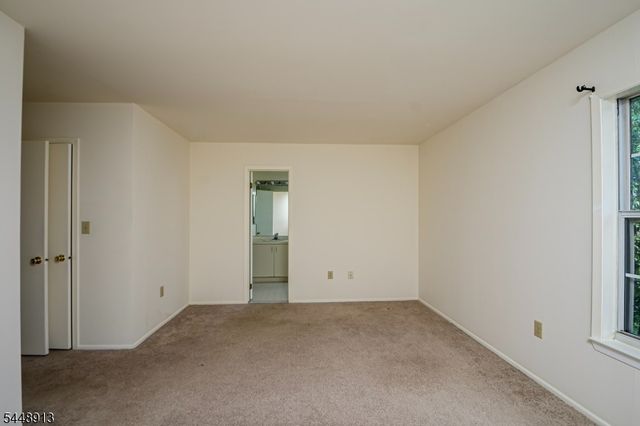 312 Araneo Dr, West Orange Twp., NJ 07052