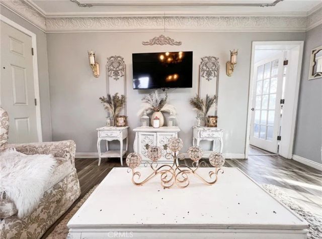 23777 Mulholland Hwy SPC 73, Calabasas, CA 91302