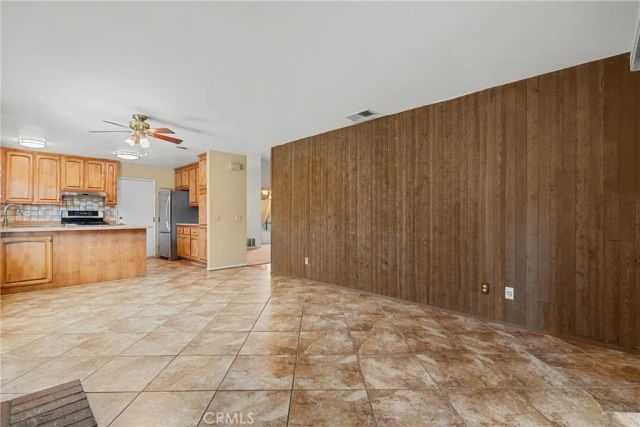 28018 Banjo Circle, Castaic, CA 91384