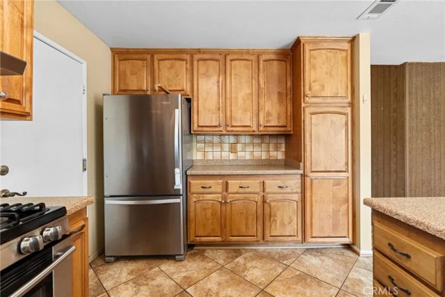 28018 Banjo Circle, Castaic, CA 91384