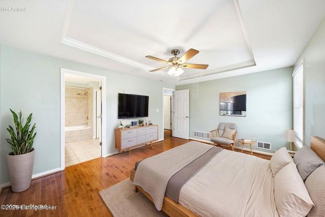 8507 Vancouver Ct, Louisville, KY 40228