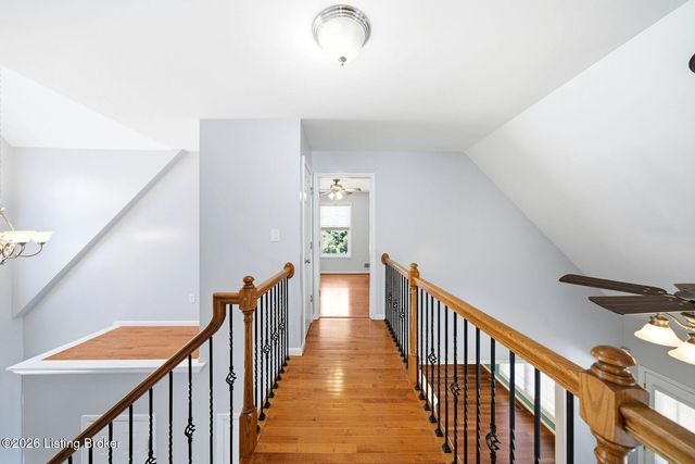 8507 Vancouver Ct, Louisville, KY 40228