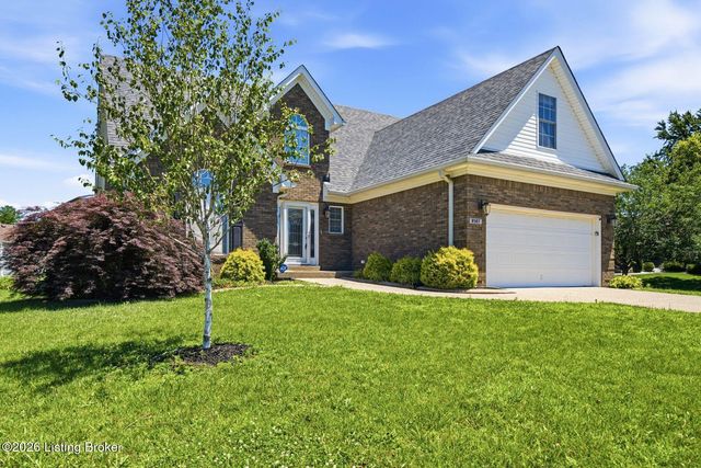 8507 Vancouver Ct, Louisville, KY 40228