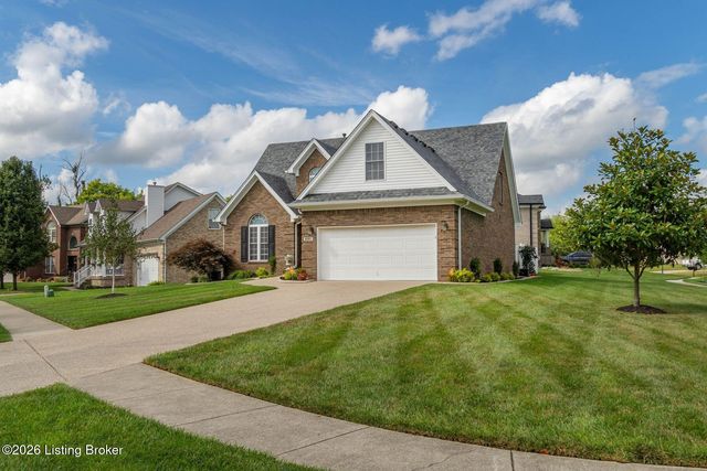 8507 Vancouver Ct, Louisville, KY 40228
