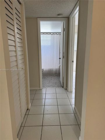 4153 NW 90th Avenue 206, Coral Springs, FL 33065