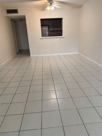 4153 NW 90th Avenue 206, Coral Springs, FL 33065