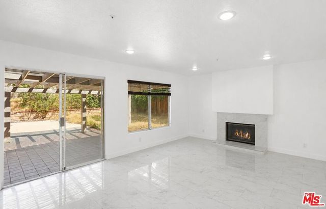 14930 Fernleaf Street, Fontana, CA 92336