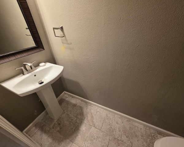 10900 Dogwood Drive, La Porte, TX 77571