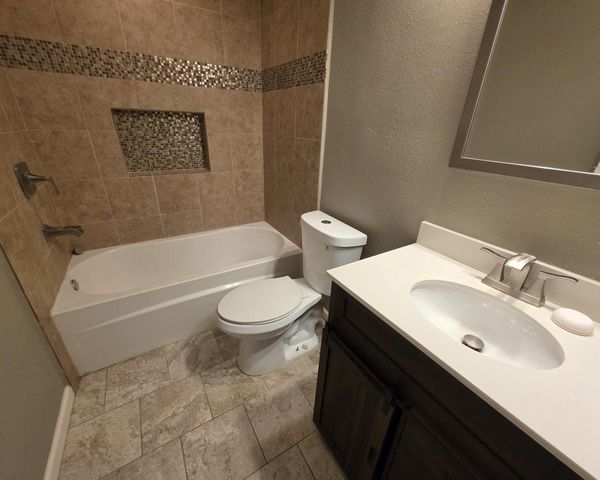 10900 Dogwood Drive, La Porte, TX 77571