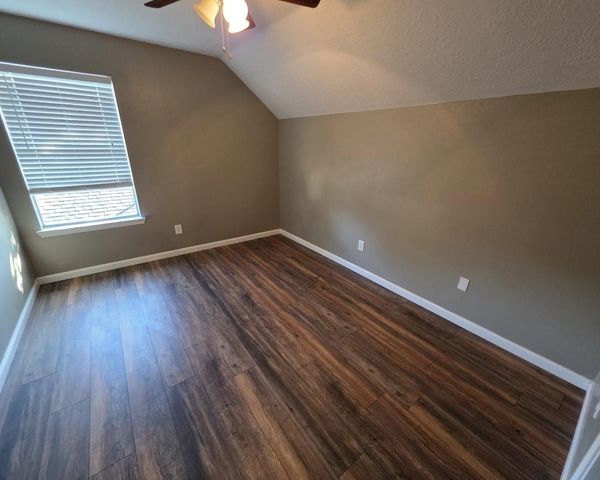 10900 Dogwood Drive, La Porte, TX 77571