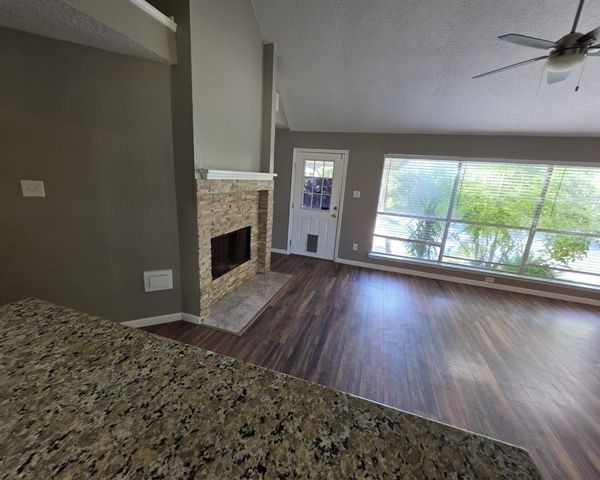 10900 Dogwood Drive, La Porte, TX 77571