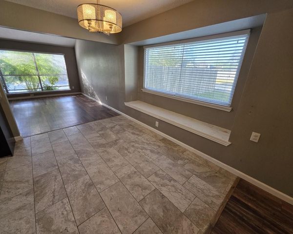 10900 Dogwood Drive, La Porte, TX 77571