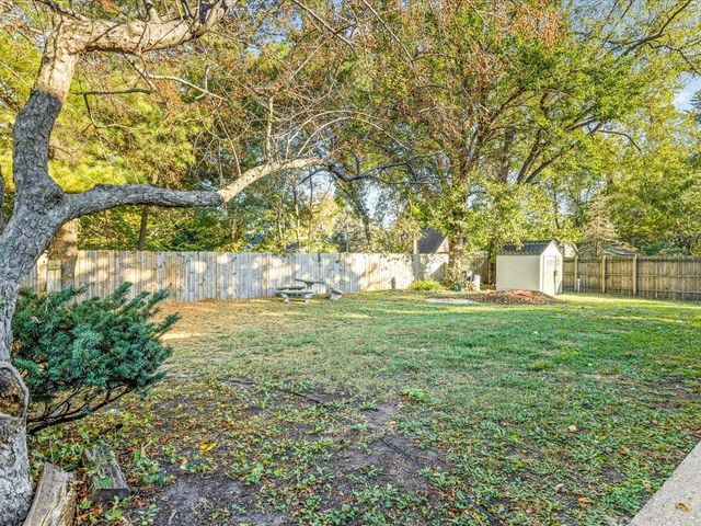 218 Shore Lane, Rockton, IL 61072