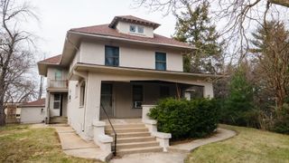 408 E Chicago Street, Elgin, IL 60120