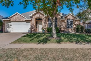 7927 Fox Chase Drive, Arlington, TX 76001