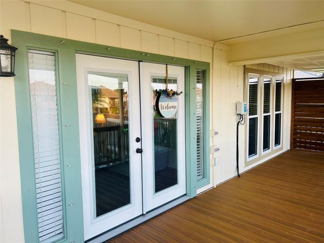 794 Marlin Street, Bayou Vista, TX 77563