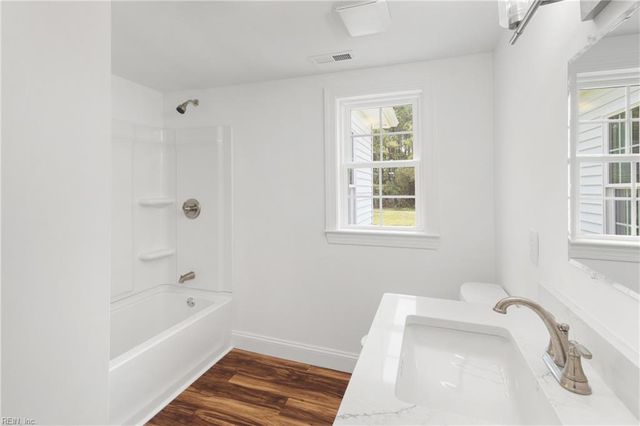 9632 Rowes Point RD, Hayes, VA 23072