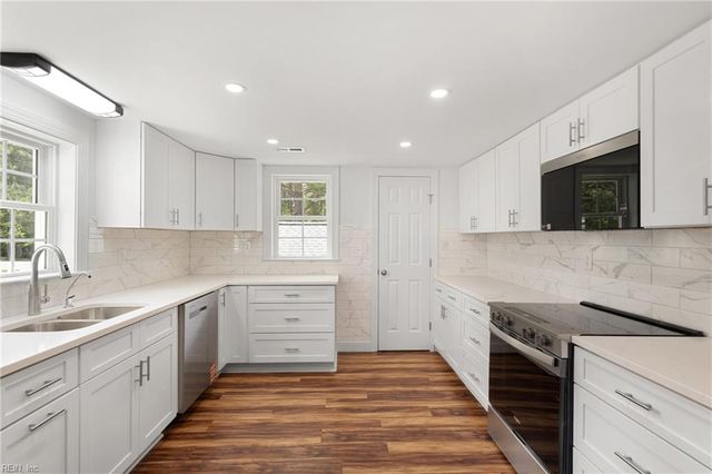 9632 Rowes Point RD, Hayes, VA 23072
