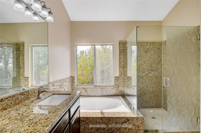1612 Country Hollow Drive, Las Vegas, NV 89117
