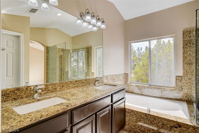 1612 Country Hollow Drive, Las Vegas, NV 89117