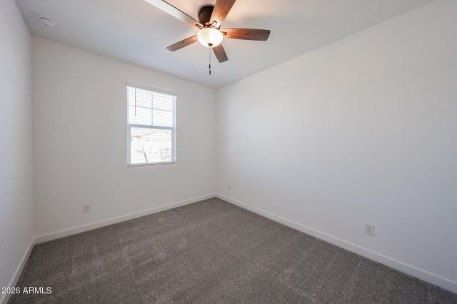 17363 W GRAY FOX Trail, Surprise, AZ 85387