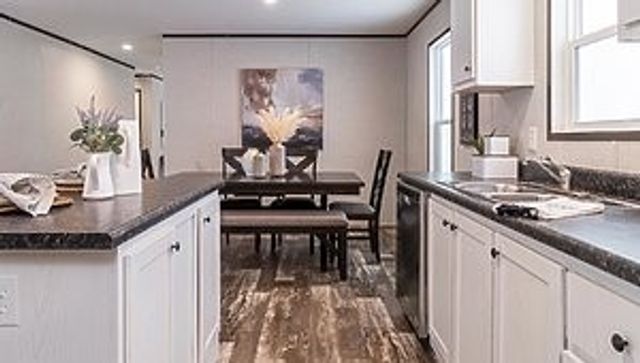 39 Henegar Rd, Morrison, TN 37357