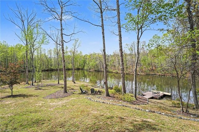 300 Somerset Drive, Reidsville, NC 27320