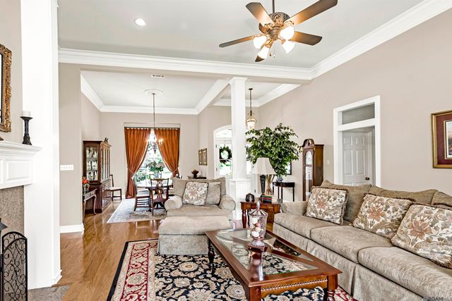 16430 Spanish Oaks Blvd, Prairieville, LA 70769