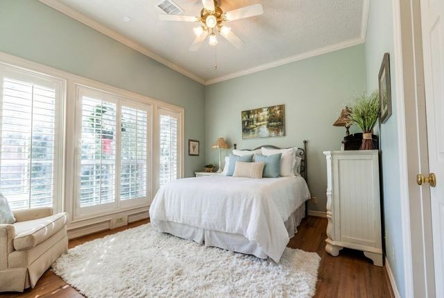331 Wedgewood Drive, Montgomery, TX 77356