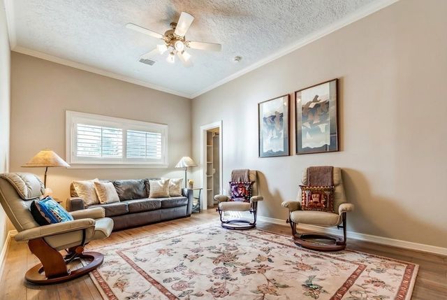 331 Wedgewood Drive, Montgomery, TX 77356
