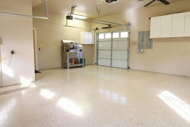 331 Wedgewood Drive, Montgomery, TX 77356