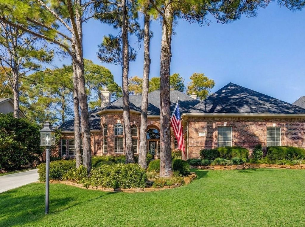 331 Wedgewood Drive, Montgomery, TX 77356