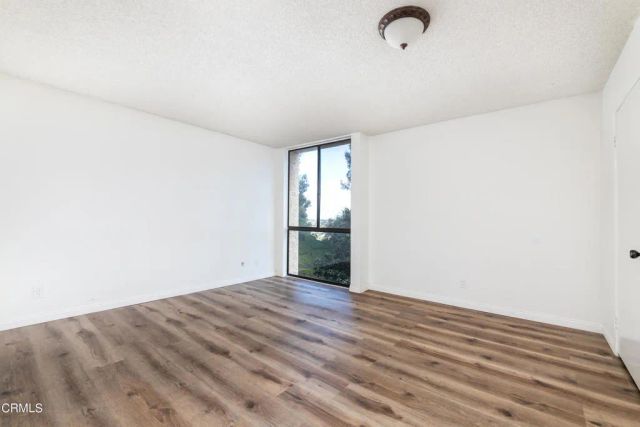 3961 Via Marisol 322, Los Angeles, CA 90042