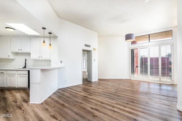 3961 Via Marisol 322, Los Angeles, CA 90042