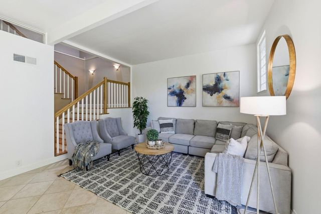 4411 Park Green Ct, Sacramento, CA 95821