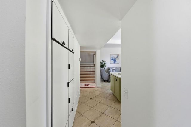 4411 Park Green Ct, Sacramento, CA 95821