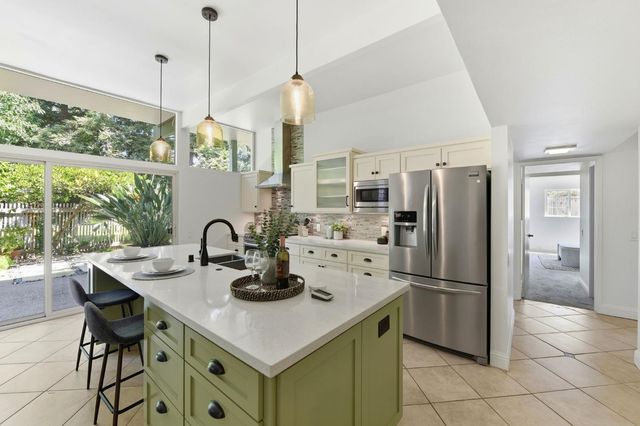 4411 Park Green Ct, Sacramento, CA 95821