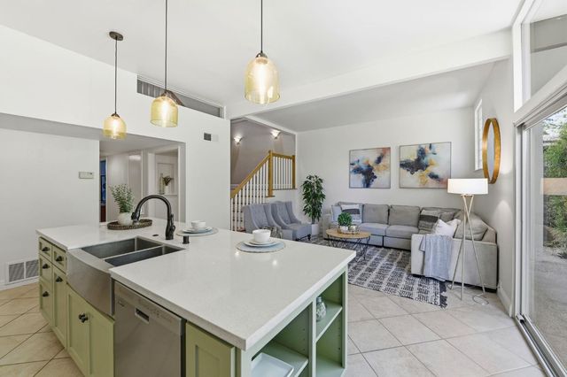 4411 Park Green Ct, Sacramento, CA 95821