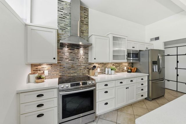 4411 Park Green Ct, Sacramento, CA 95821