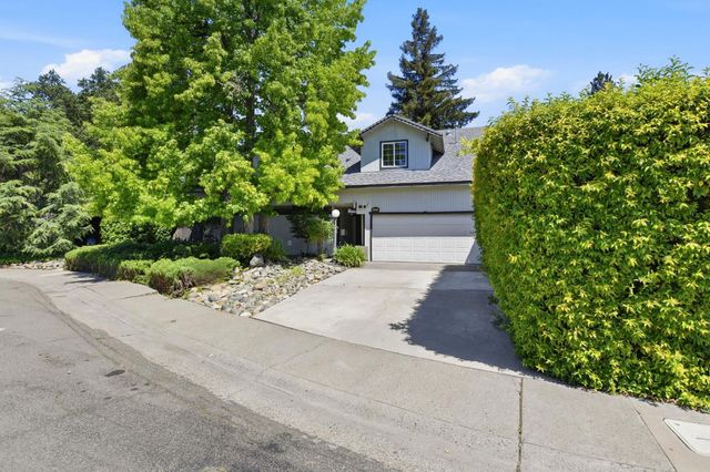 4411 Park Green Ct, Sacramento, CA 95821