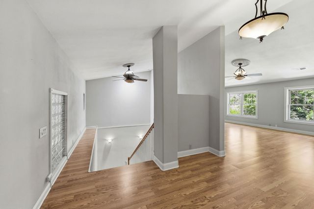 4411 Park Green Ct, Sacramento, CA 95821