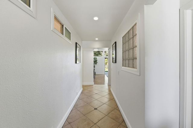 4411 Park Green Ct, Sacramento, CA 95821