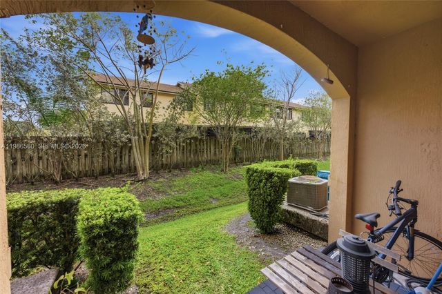 5918 Woodlands Blvd, Tamarac, FL 33319